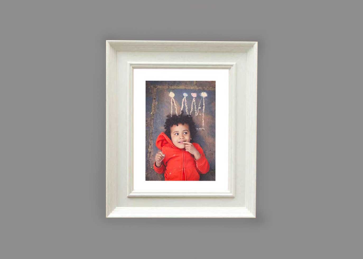 White heritage frame